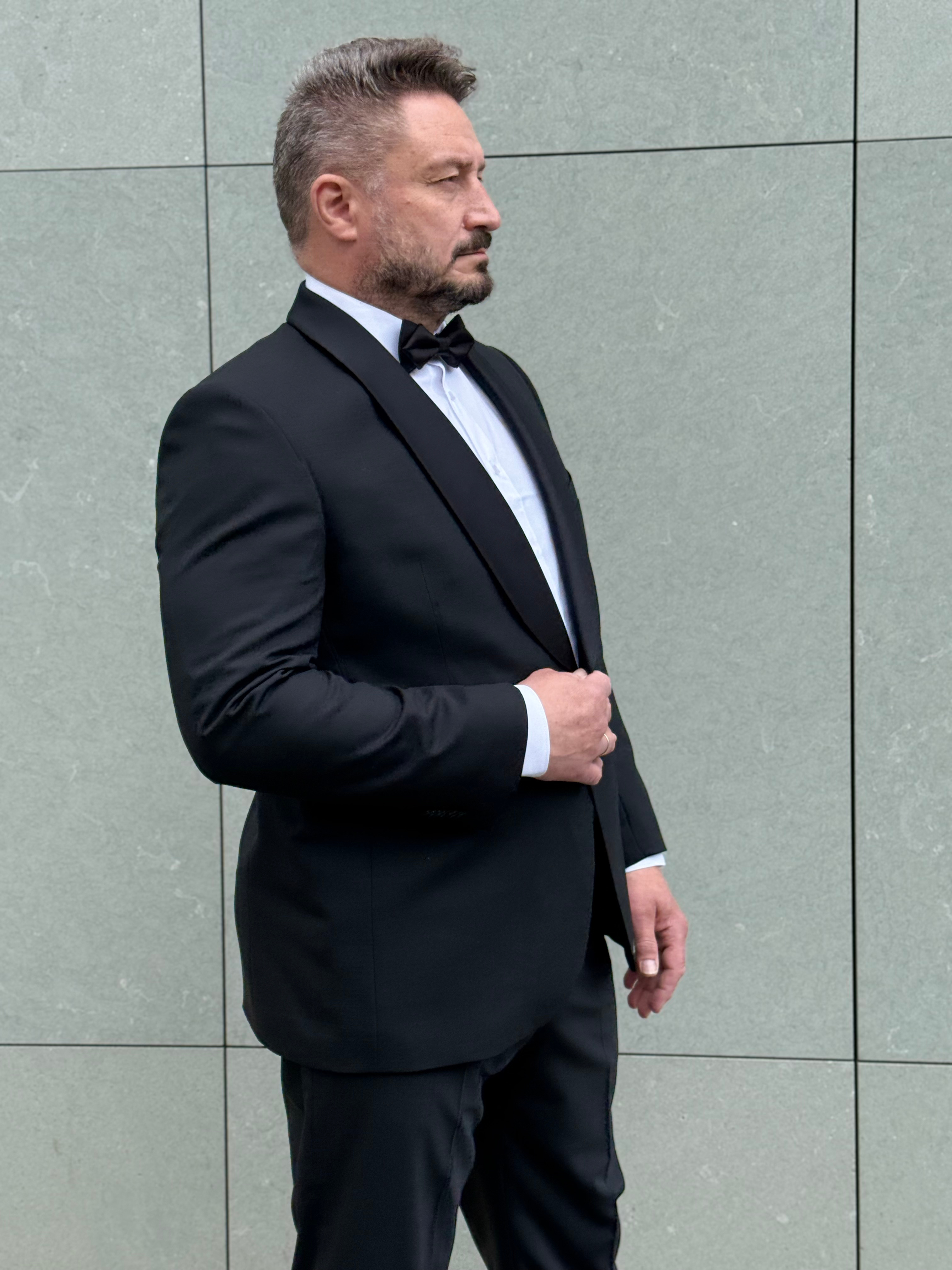 Czarny smoking 100% wełna