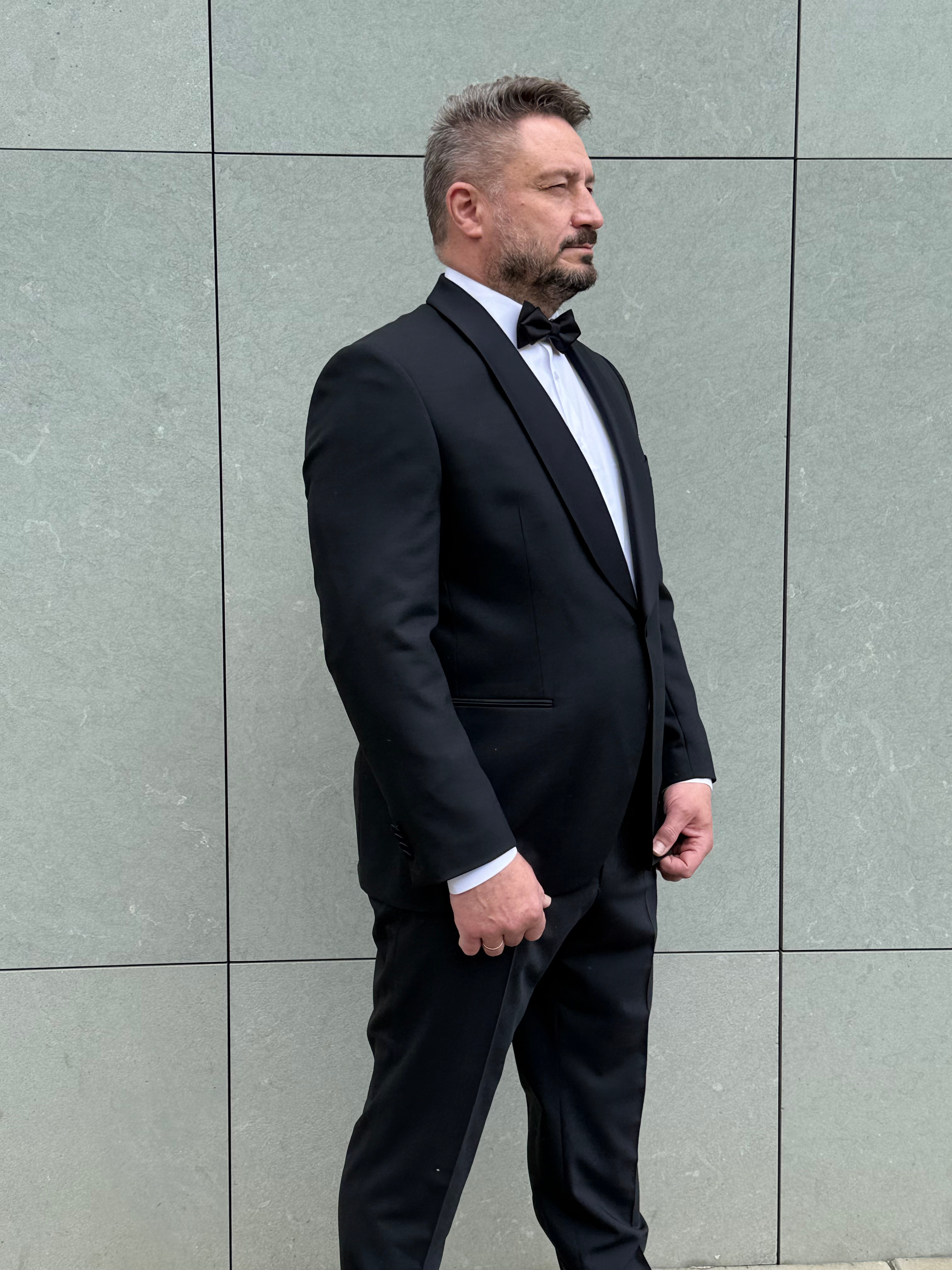 Czarny smoking 100% wełna